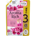 Кондиционер для белья Lion "Soflan Aroma Rich Catherine" Кондиционер для белья с ароматом клубники, персика, розы и пиона, сменная упаковка., фото 1 