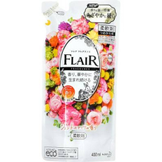  Кондиционер-смягчитель для белья с ароматом цветочного букета Flair Fragrance Gentle Bouquet, KAO 400 мл (мягкая упаковка), фото 1 
