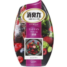  ST Shoushuuriki Жидкий дезодорант – ароматизатор для комнат c ароматом сладких ягод 400мл, фото 1 